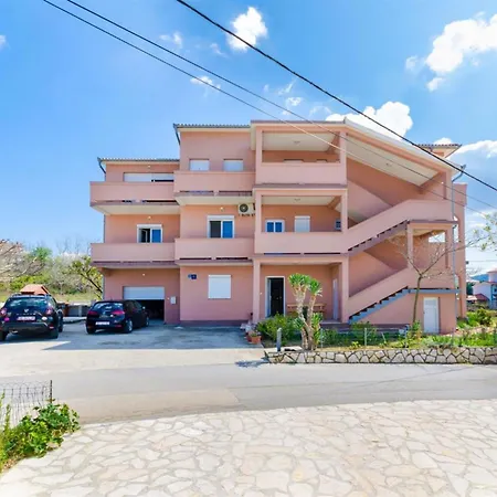 Apartments&room Ljubica I Branko Lopar