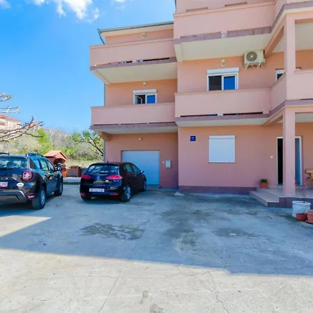 Apartments&room Ljubica I Branko *