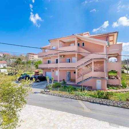 And Ljubica I Branko * Lopar