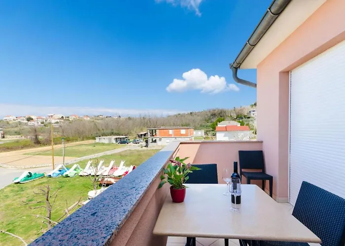 Apartamento And Ljubica I Branko Lopar