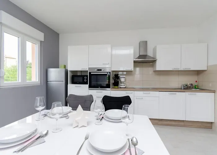 And Ljubica I Branko Apartment
